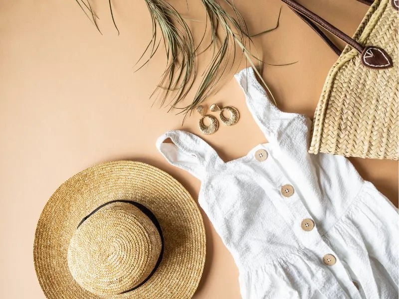 7 simple hacks to update your wardrobe for Summer .