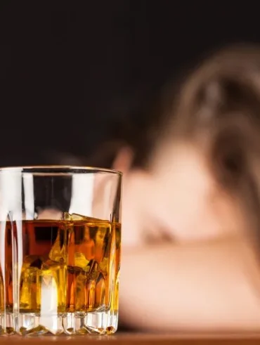 Alcoholism and Anxiety: The Link Is Tighter Than You Think