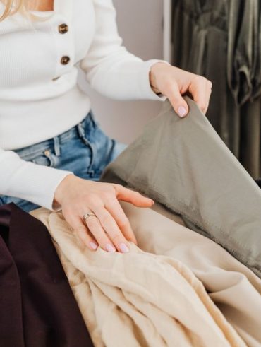 30-Piece Capsule Wardrobe: A Step-by-Step Guide for 2026 30-Piece Capsule Wardrobe: A Step-by-Step Guide for 2026