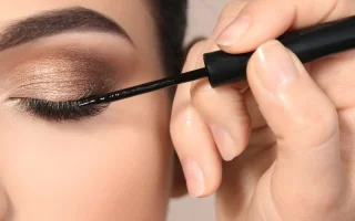 Twelve tips for perfectly applied eye shadow : Eyes that mesmerise