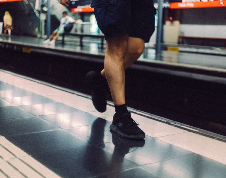 Allbirds Vs On Cloud: Allbirds vs. On Cloud: Which Sneaker Actually Holds Up for Daily Wear Allbirds Vs On Cloud: Allbirds vs. On Cloud: Which Sneaker Actually Holds Up for Daily Wear