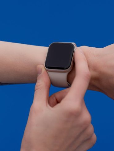 Smartwatches for Men & Women: What Really Matters in 2026 Smartwatches for Men & Women: What Really Matters in 2026