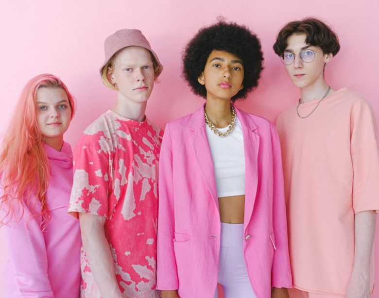 Pastel Colours for Spring Outfits That Do Not Wash You Out