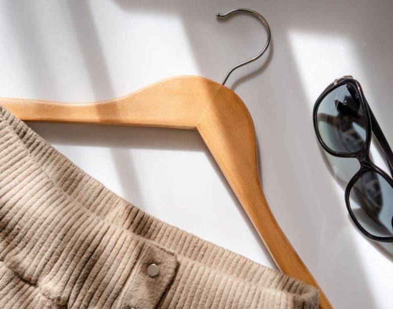 7 Minimalist Wardrobe Outfits That Eliminate Morning Decision Fatigue