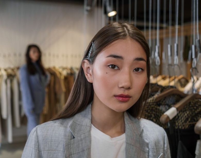 Professional Wardrobe For First Management Role: Professional Wardrobe for Your First Management Role Professional Wardrobe For First Management Role: Professional Wardrobe for Your First Management Role