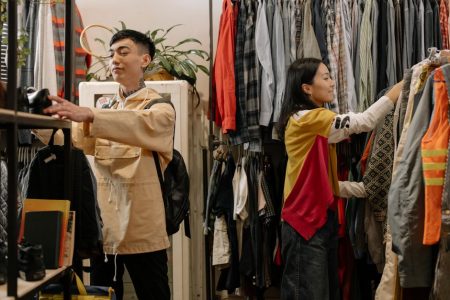 5 Fast Fashion Myths That Make Secondhand Clothing Smarter