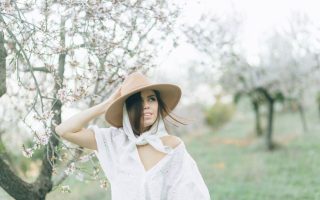 7 Chic Spring Outfits Without Jeans for Mild Weather