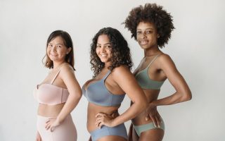 Universal Standard Vs Torrid: Universal Standard vs. Torrid: Better Quality Plus-Size Basics?