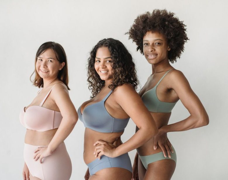 Universal Standard Vs Torrid: Universal Standard vs. Torrid: Better Quality Plus-Size Basics?