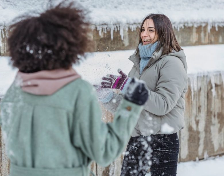 Winter Hand Care for Cracked Knuckles: A Simple Routine
